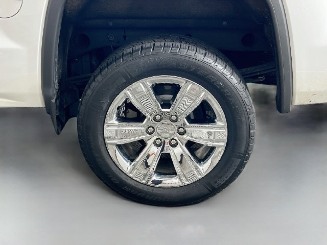 Used 2018 GMC Sierra 1500 SLT AWD/4WD image 37