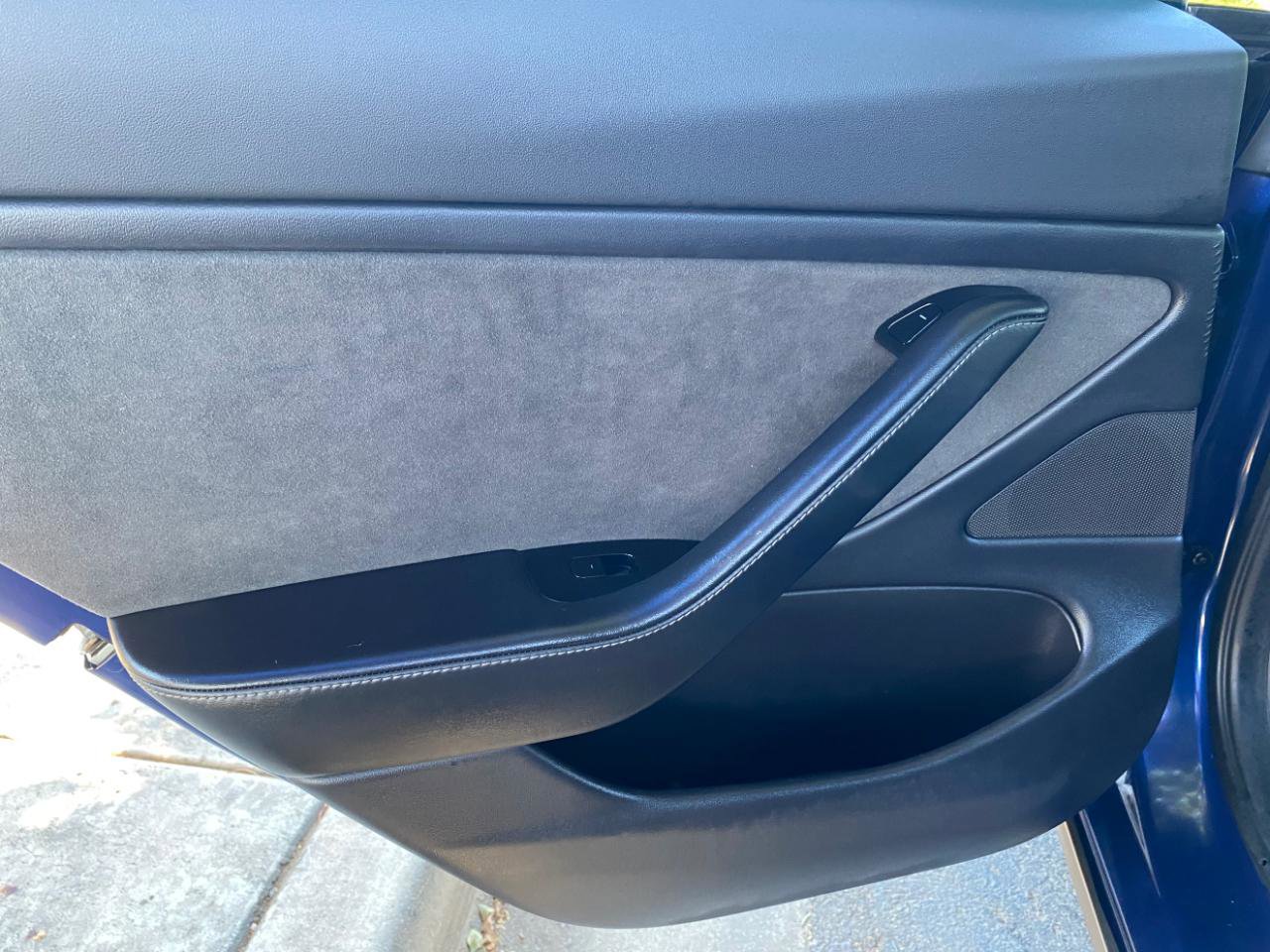 Used 2019 Tesla Model 3 Standard Range Plus image 26