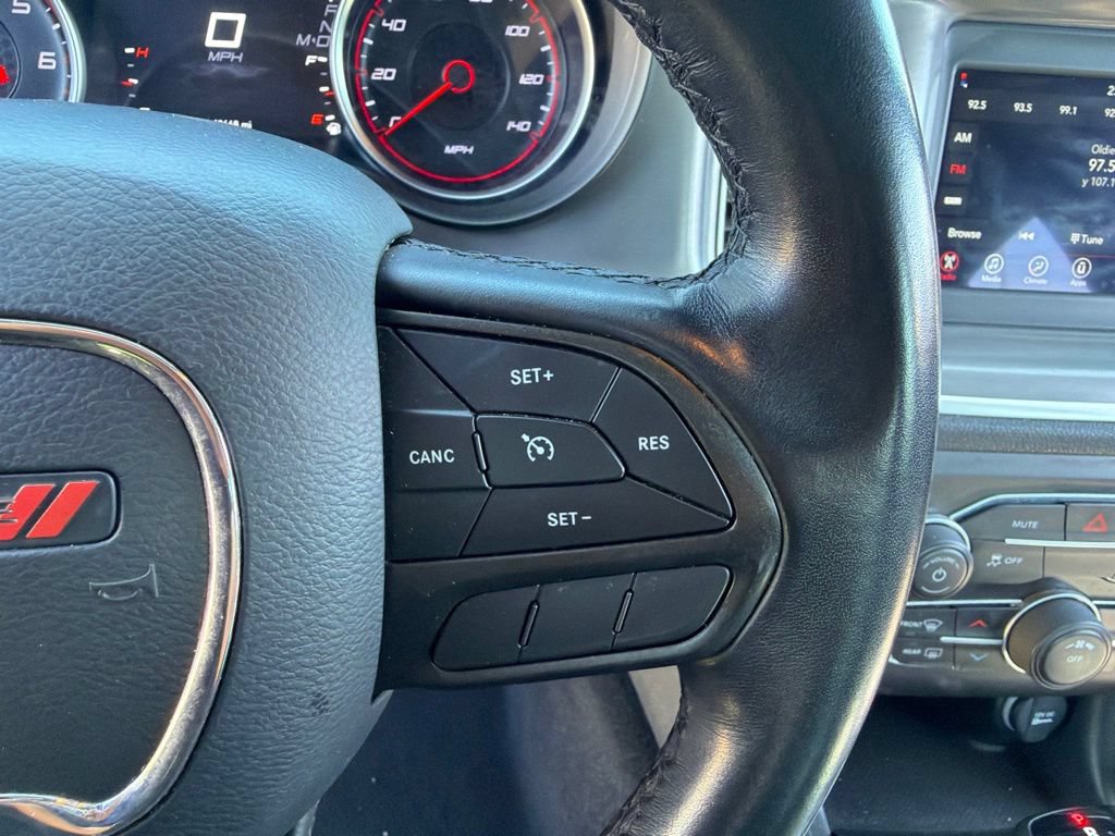 Used 2022 Dodge Charger SXT RWD image 16