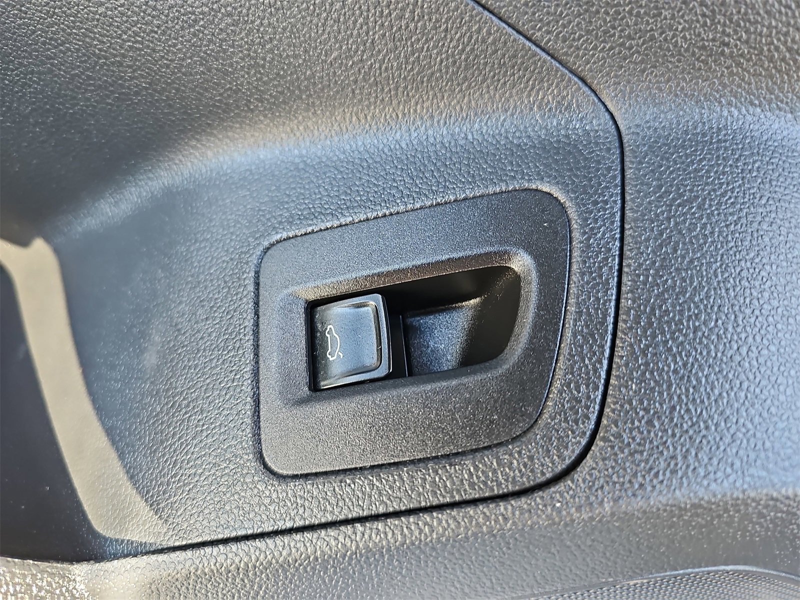 Used 2021 Volkswagen Atlas SE w/ Panoramic Sunroof Package image 30