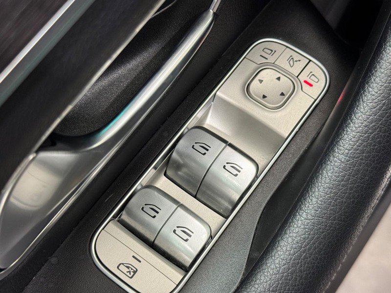 Used 2022 Mercedes-Benz GLE 350 4MATIC image 19