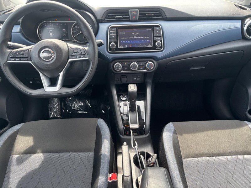 Used 2025 Nissan Versa SV FWD image 14