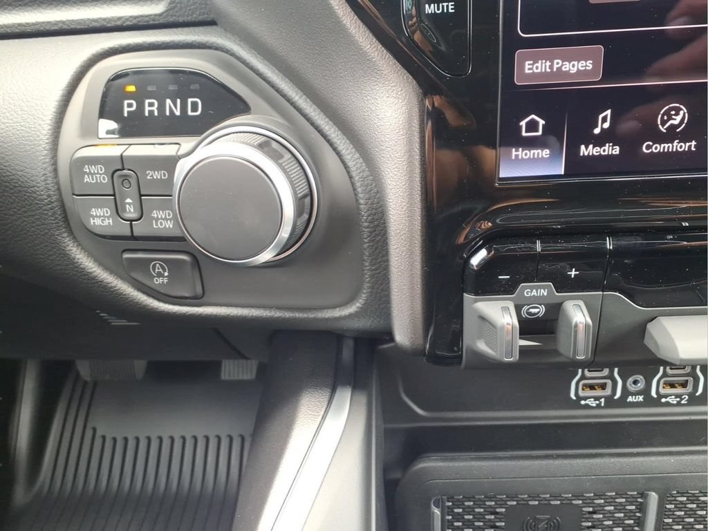 New 2026 RAM 1500 Lone Star AWD/4WD image 11