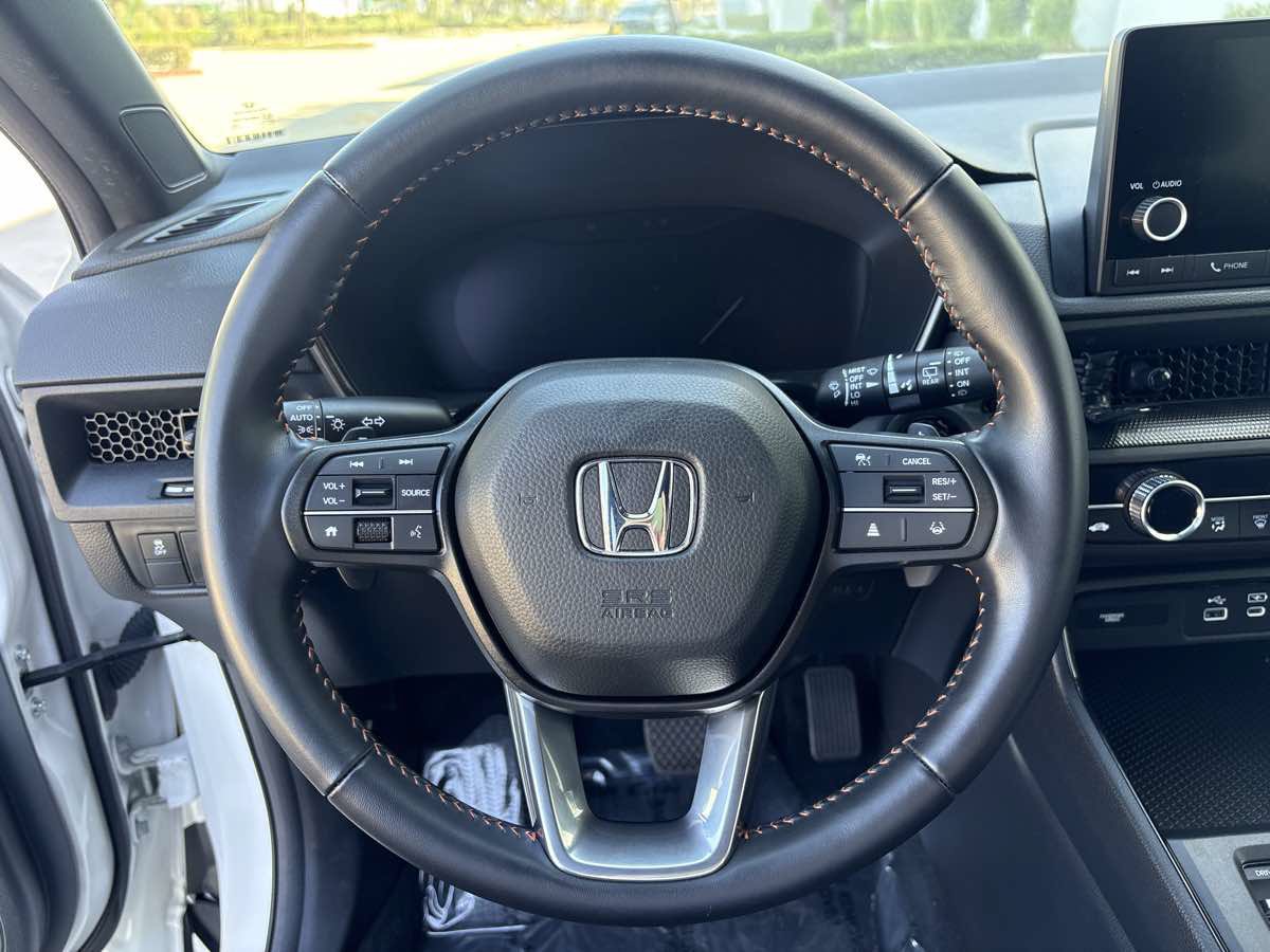Used 2025 Honda CR-V Sport image 22