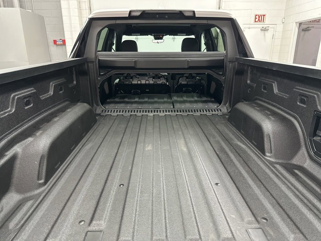 Used 2025 GMC Sierra EV Denali AWD/4WD image 12