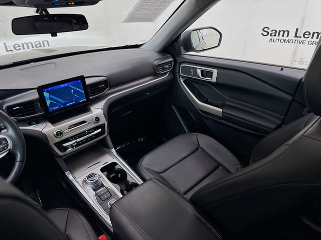 Used 2023 Ford Explorer XLT w/ Equipment Group 202A image 22