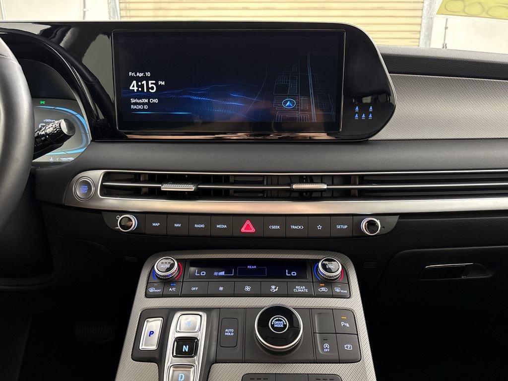 Used 2025 Hyundai Palisade SEL FWD image 20