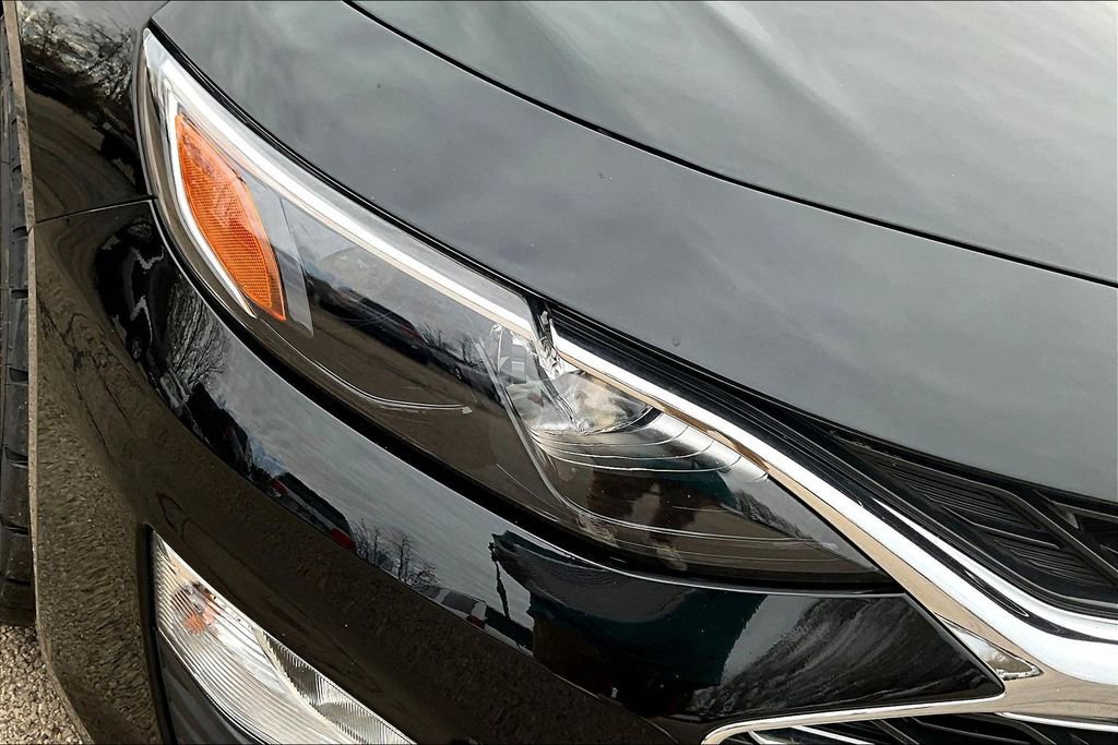 Used 2024 Chevrolet Malibu LT image 28