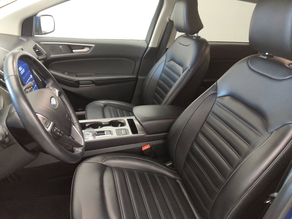 Used 2023 Ford Edge SEL image 17