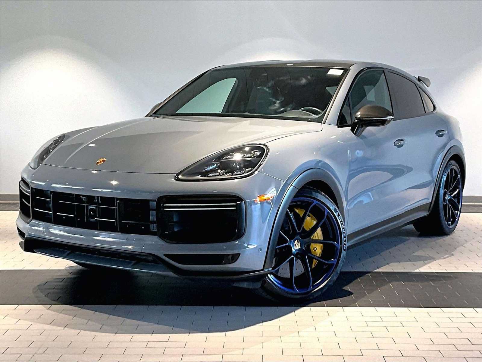 Used 2022 Porsche Cayenne Turbo GT AWD/4WD image 1