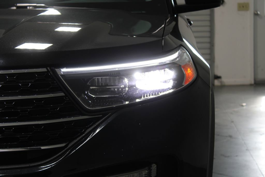 Used 2023 Ford Explorer XLT w/ Equipment Group 202A image 59