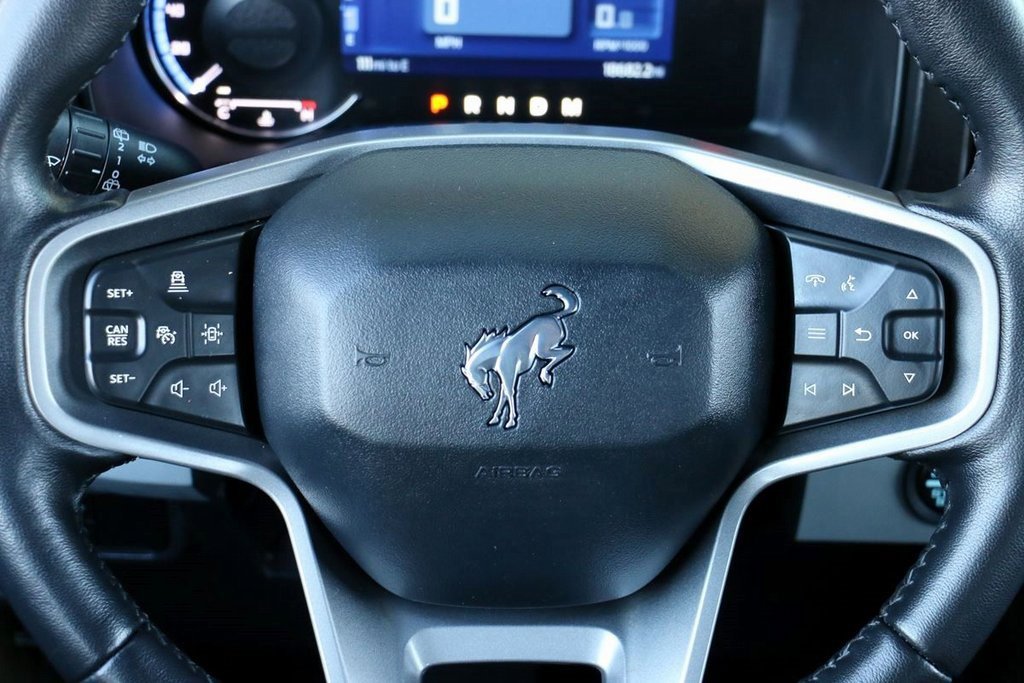 Used 2022 Ford Bronco Badlands image 27