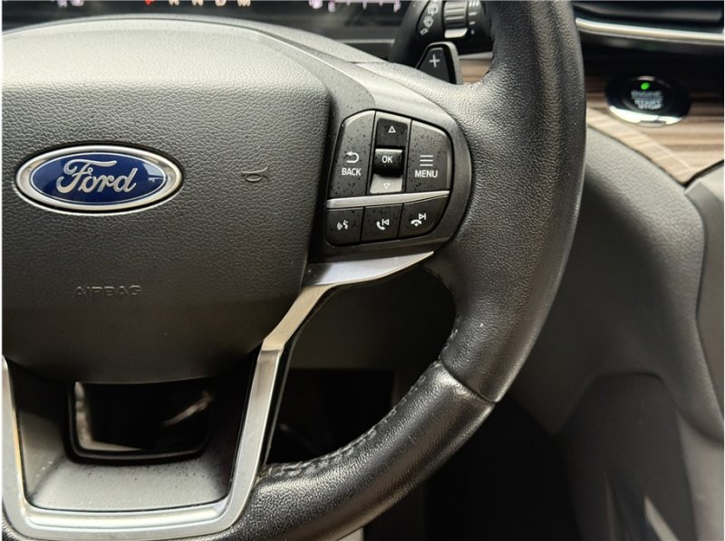 Used 2020 Ford Explorer Limited w/ Class III Trailer Tow Package image 44