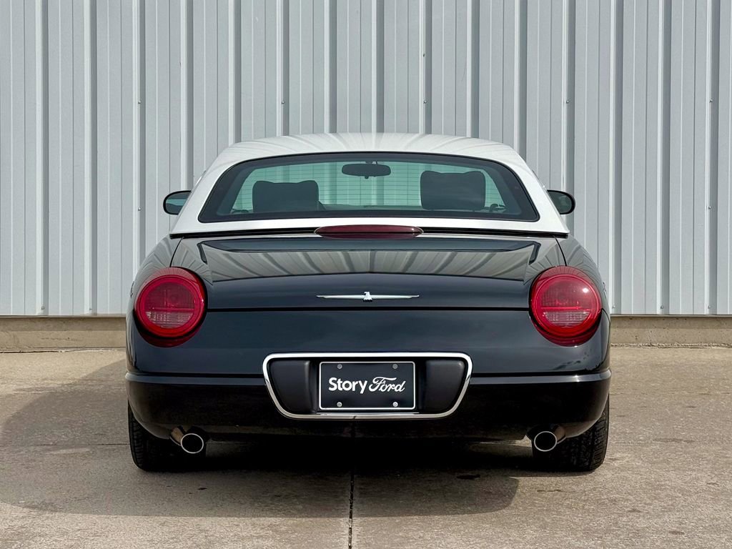 Used 2002 Ford Thunderbird image 5