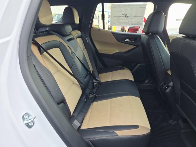 New 2026 Chevrolet Equinox ACTIV w/ LPO, Floor Liner Package image 11