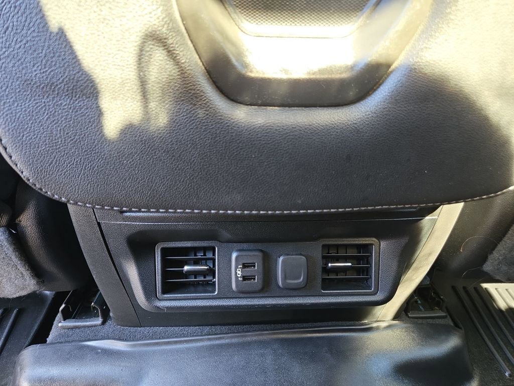 Used 2019 GMC Sierra 1500 Elevation image 18