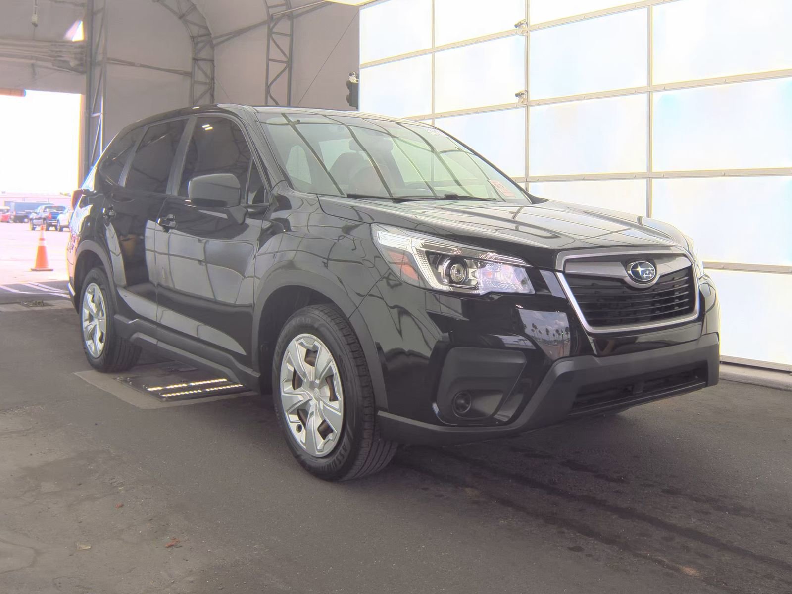 Used 2020 Subaru Forester AWD/4WD image 6
