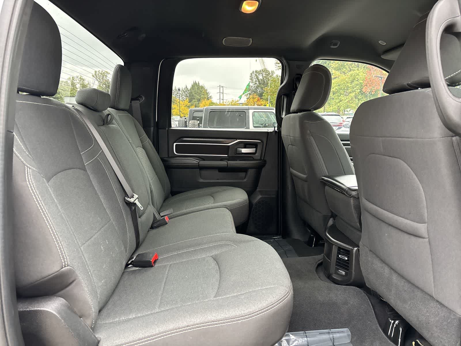 Used 2025 RAM 2500 Big Horn AWD/4WD image 9