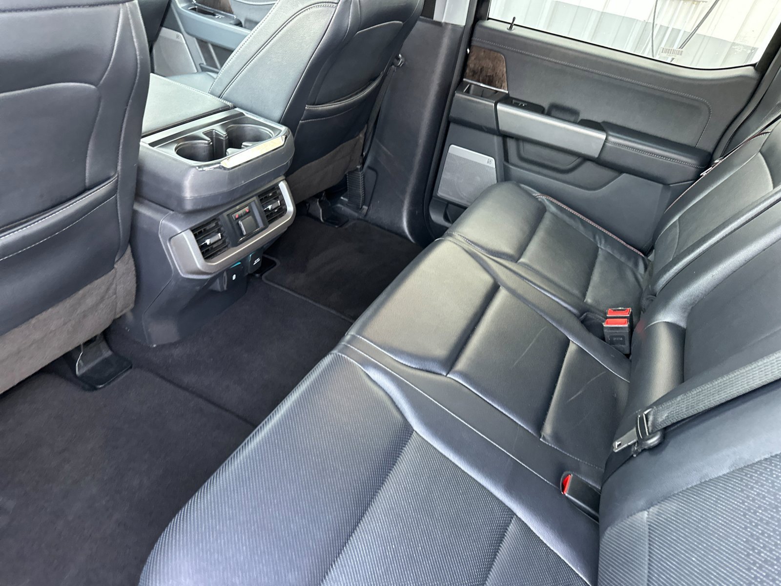 Used 2023 Ford F150 Lariat w/ Equipment Group 502A High image 12