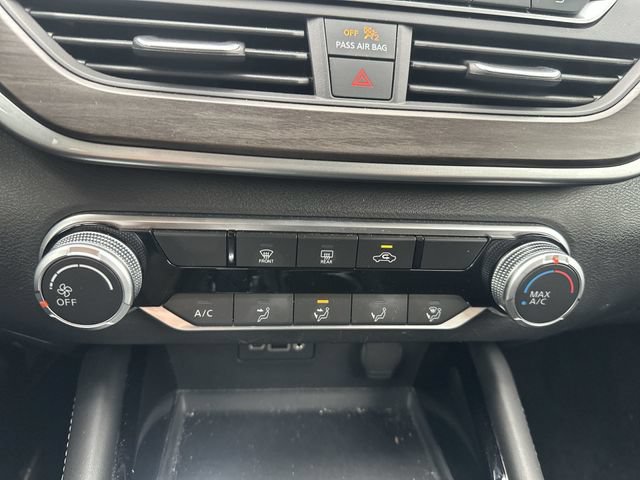 Used 2023 Nissan Altima 2.5 SV AWD/4WD image 18
