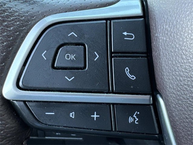 Used 2021 Toyota Sienna Platinum image 31