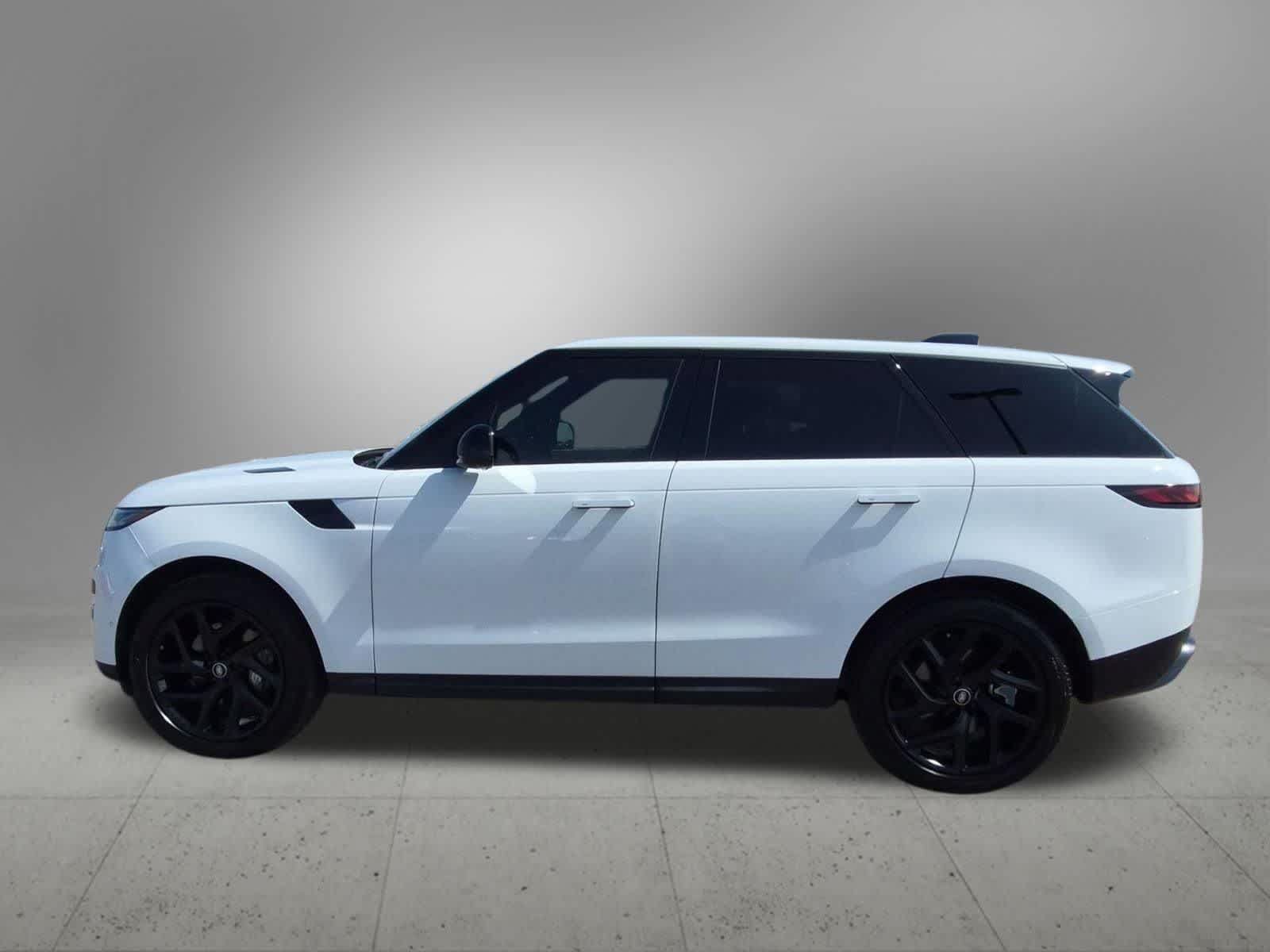 Certified 2025 Land Rover Range Rover Sport SE AWD/4WD image 3