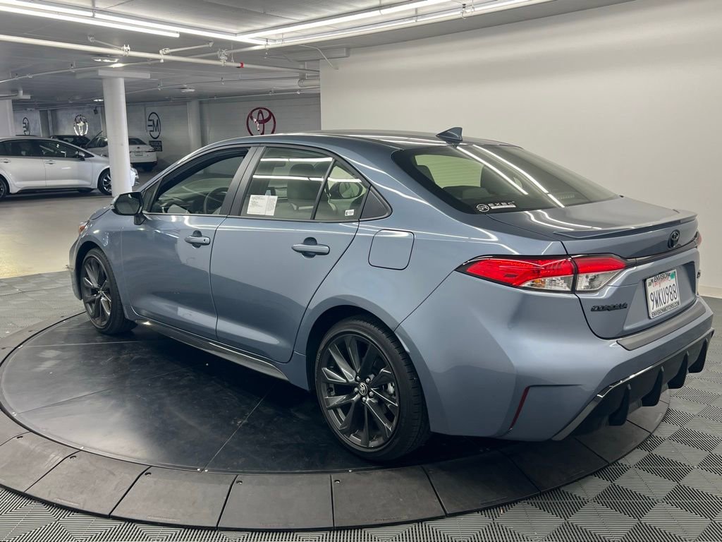 Used 2026 Toyota Corolla SE image 3