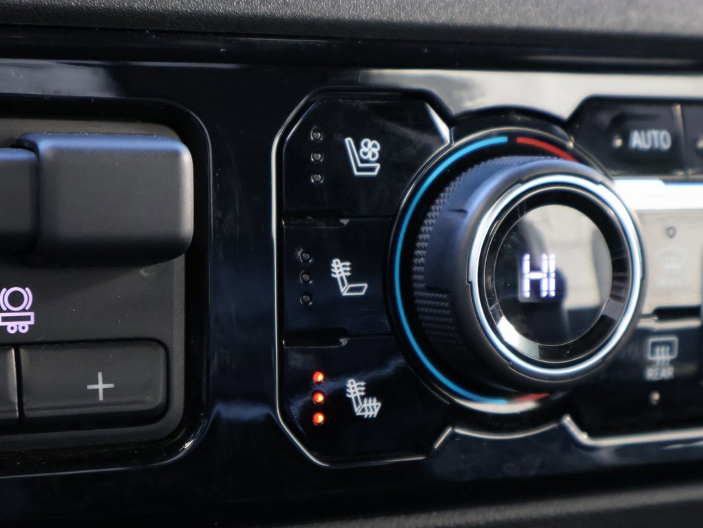 Used 2024 Chevrolet Silverado 1500 ZR2 image 37