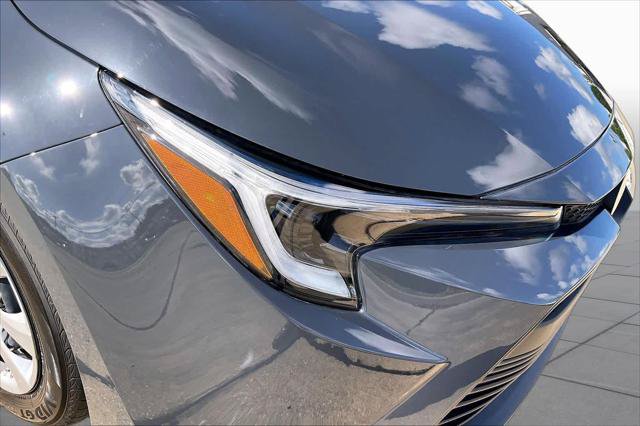 Certified 2026 Toyota Corolla LE FWD image 28