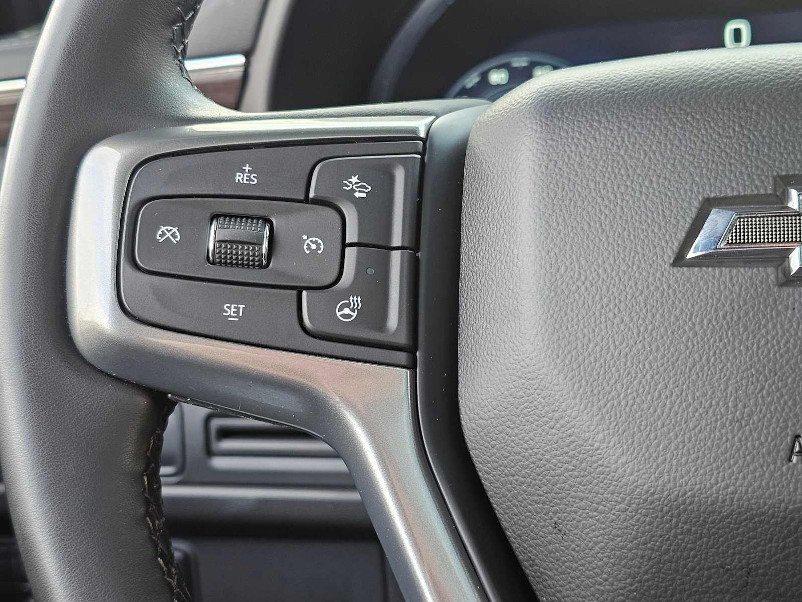 Used 2024 Chevrolet Tahoe Z71 w/ Luxury Package image 33