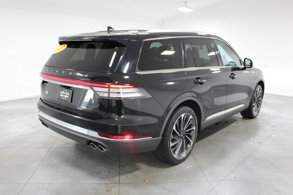 Used 2023 Lincoln Aviator Reserve w/ Equipment Group 201A image 9