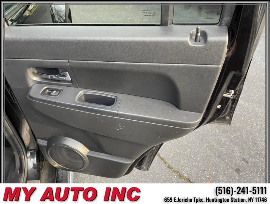 Used 2012 Jeep Liberty Sport image 29