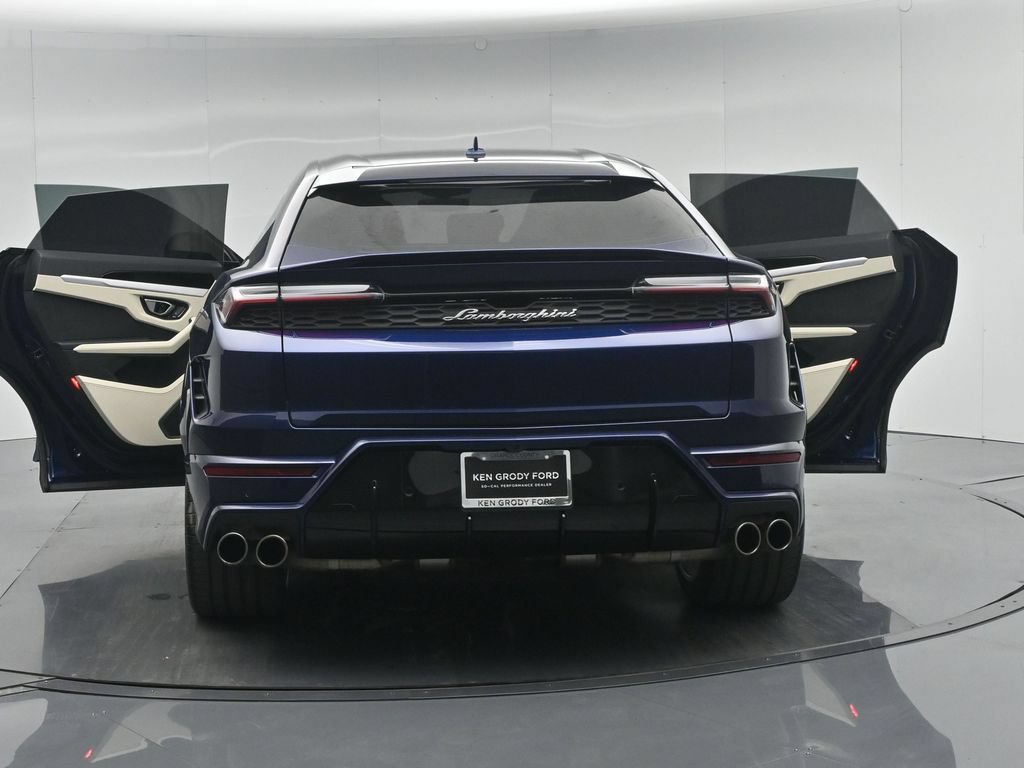 Used 2026 Lamborghini Urus SE AWD/4WD image 35