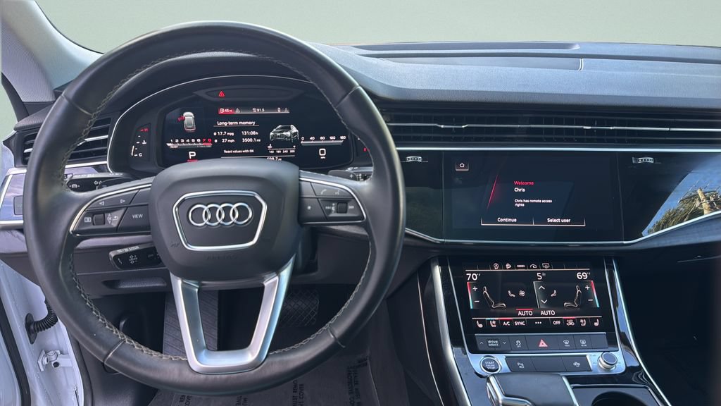 Used 2022 Audi Q8 Premium Plus AWD/4WD image 13