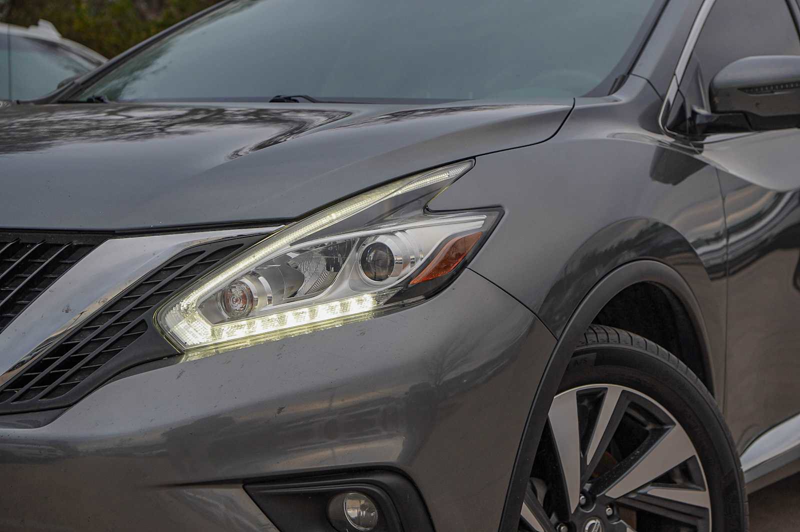 Used 2016 Nissan Murano Platinum image 3