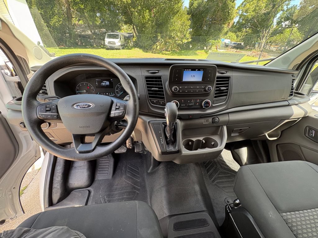 Certified 2025 Ford Transit 250 Low Roof w/ Exterior Upgrade Package RWD image 8