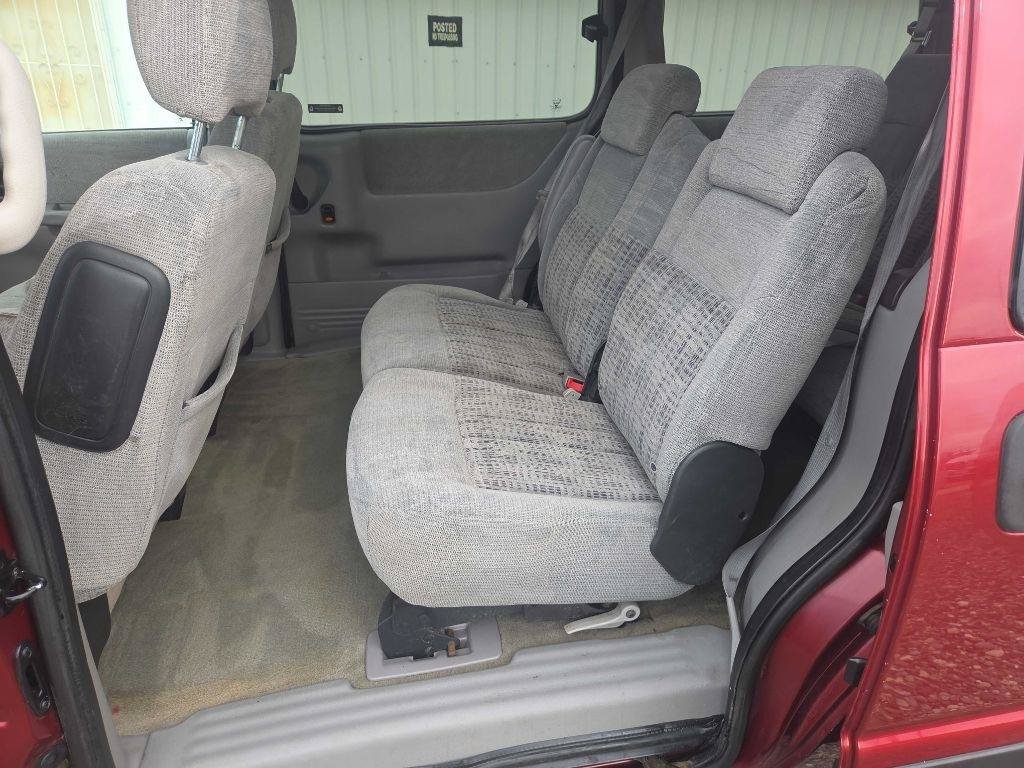 Used 2001 Chevrolet Venture LS FWD image 12