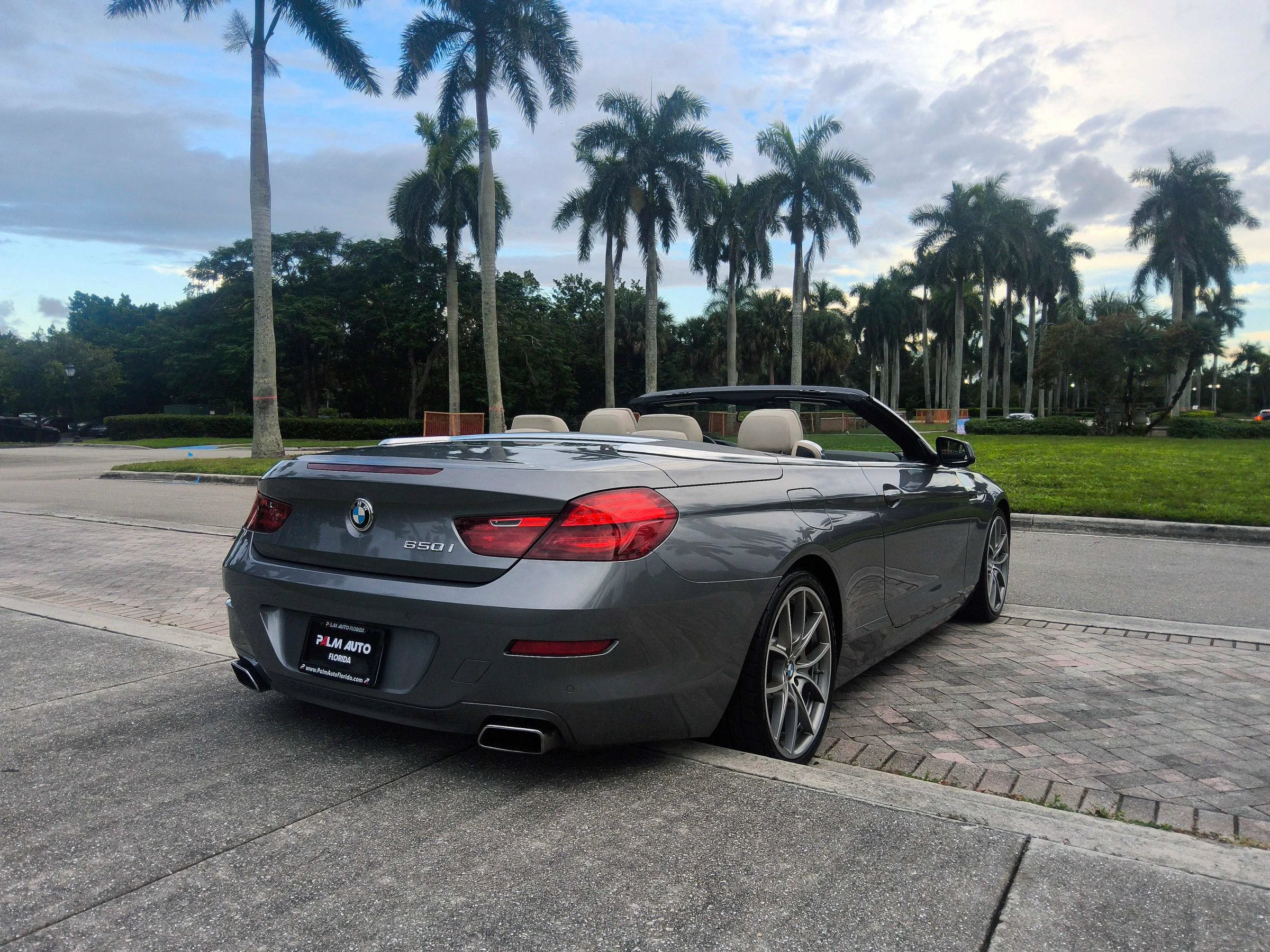 Used 2012 BMW 650i Convertible RWD image 24