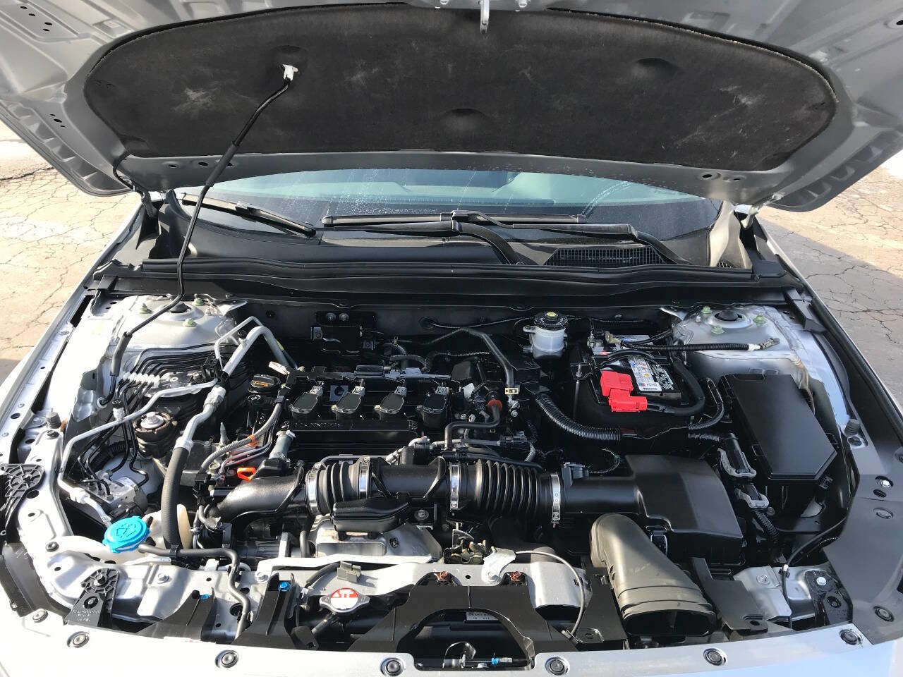 Used 2021 Honda Accord LX image 8