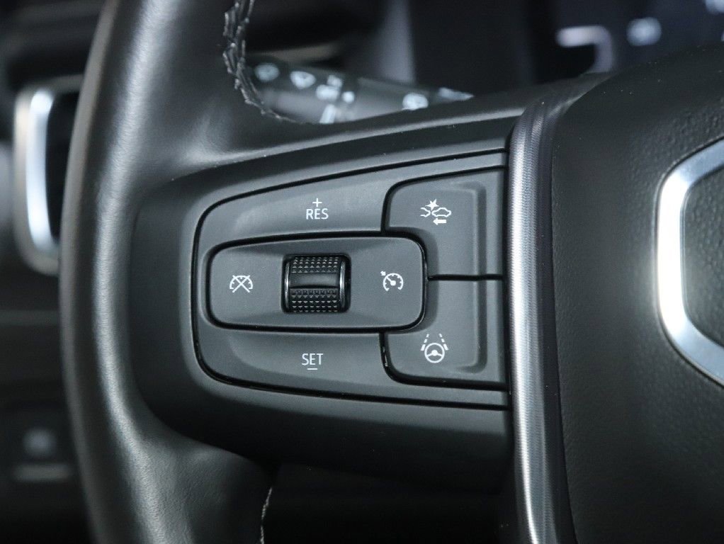 Used 2024 GMC Yukon Denali Ultimate AWD/4WD image 24