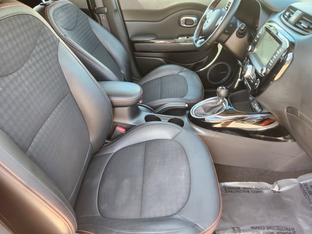 Used 2018 Kia Soul ! w/ Tech Package FWD image 14