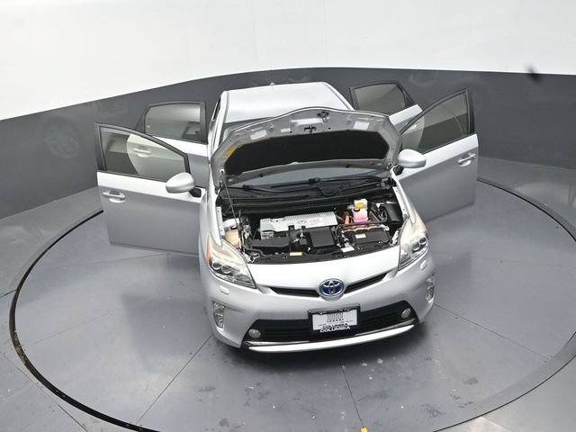 Used 2015 Toyota Prius Five FWD image 31