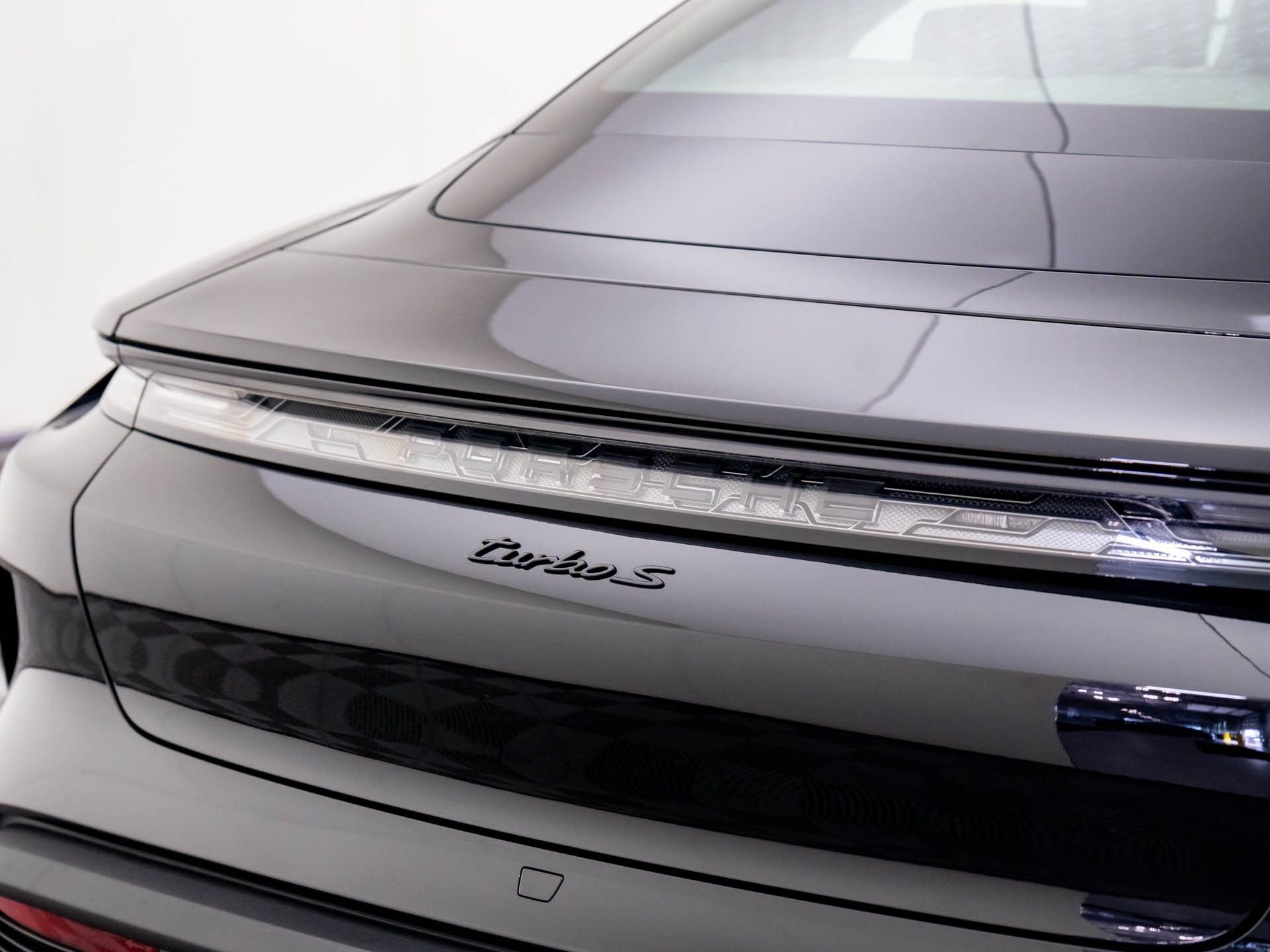 New 2025 Porsche Taycan Turbo S image 35