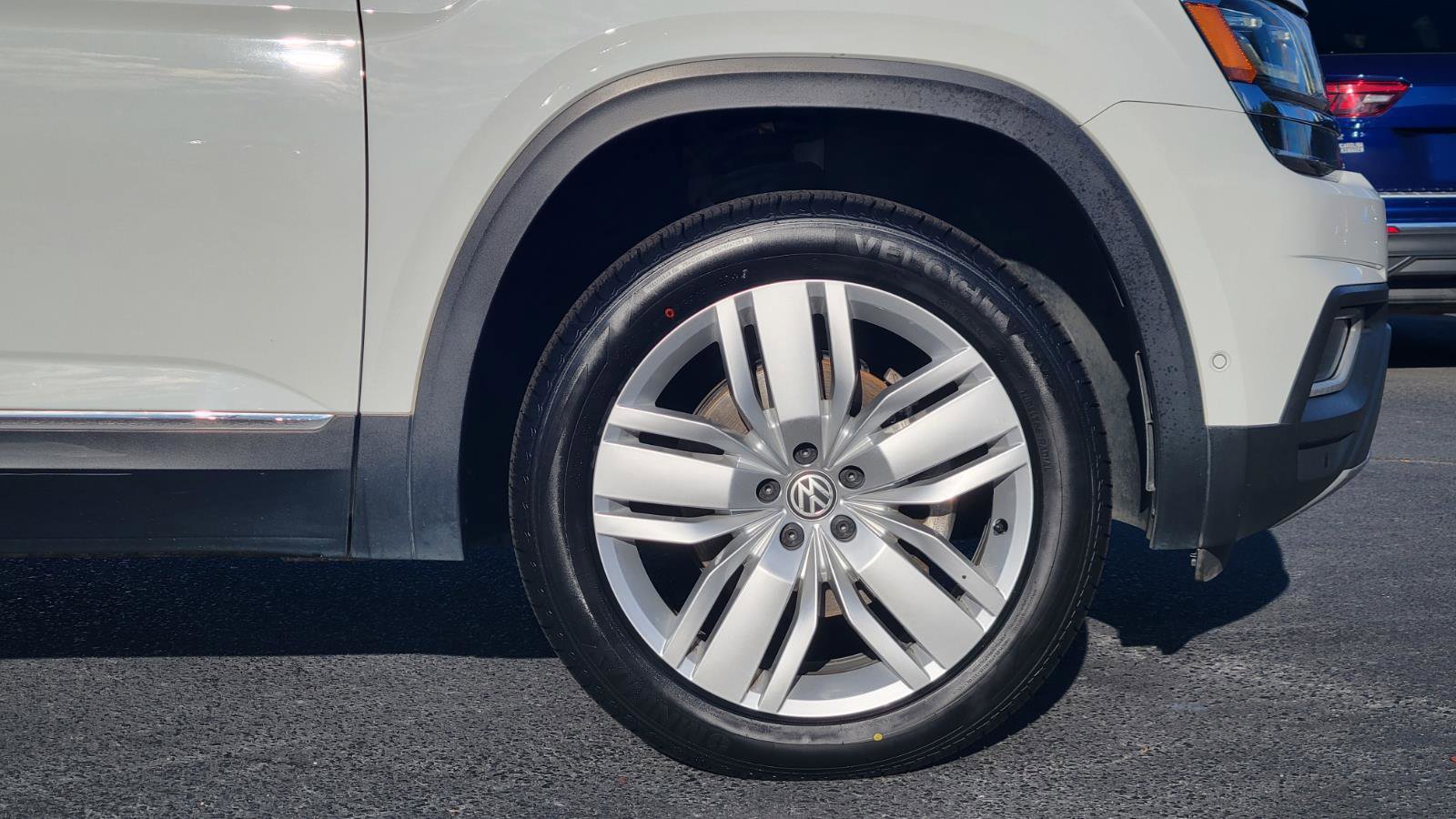 Used 2019 Volkswagen Atlas SEL Premium image 15