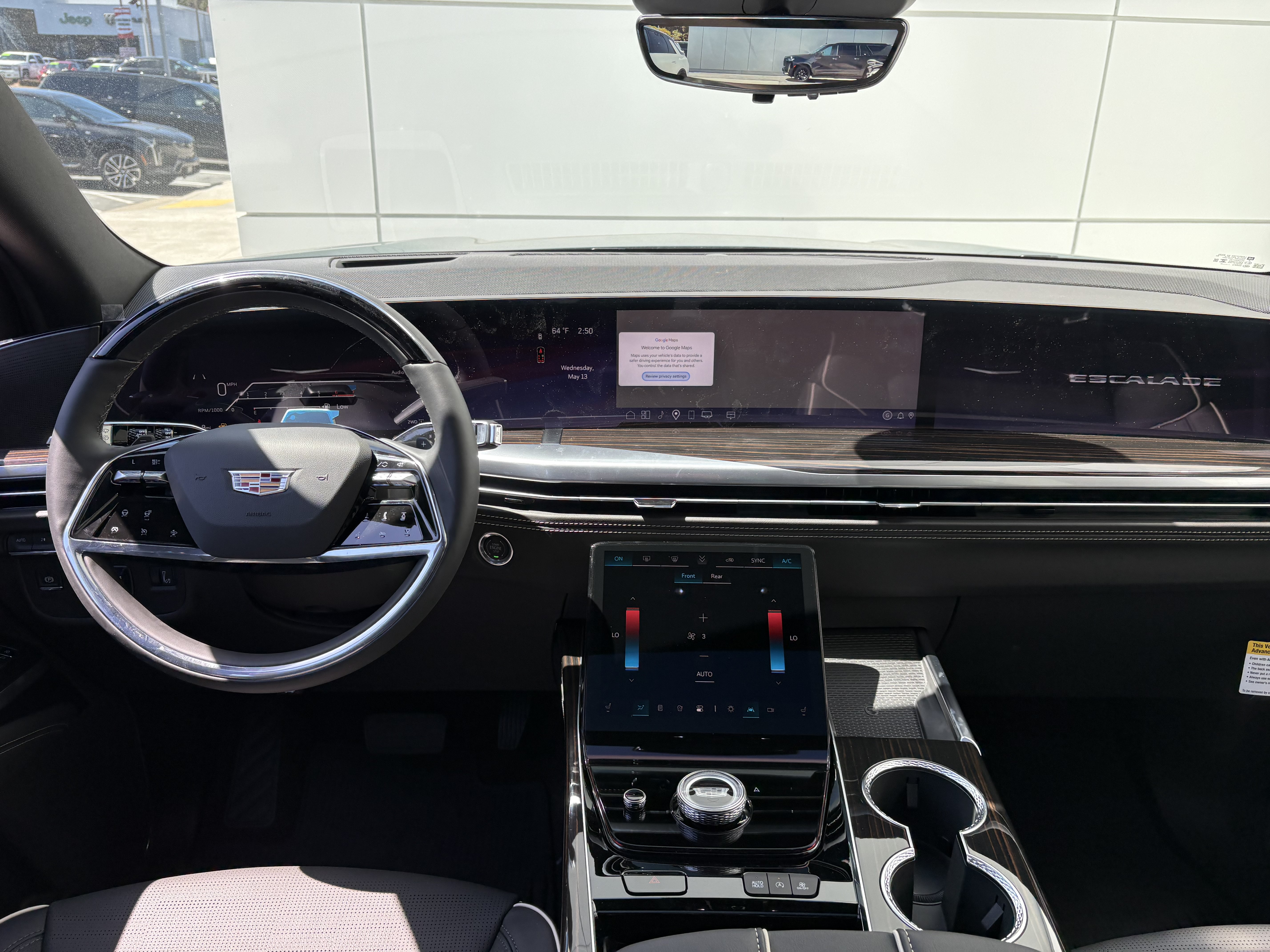 New 2026 Cadillac Escalade Luxury AWD/4WD image 18