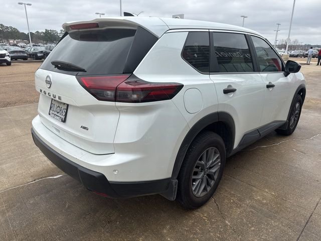 Certified 2025 Nissan Rogue S image 2
