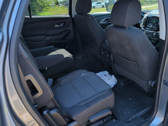 Used 2020 Chevrolet Traverse LT FWD image 11