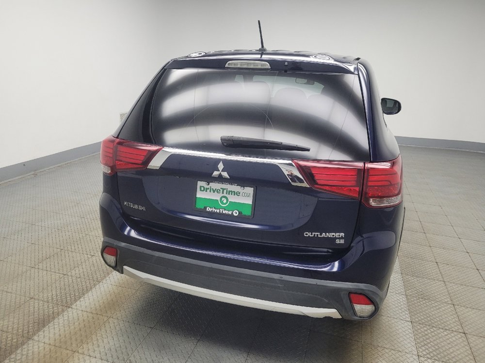 Used 2016 Mitsubishi Outlander SE image 7