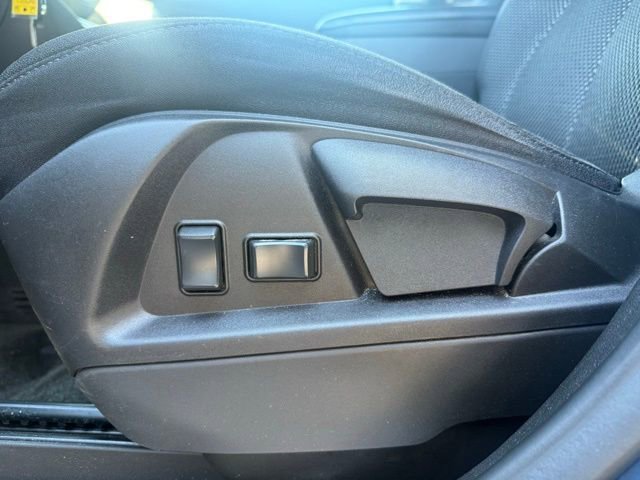 Used 2017 Chevrolet Equinox LT image 27