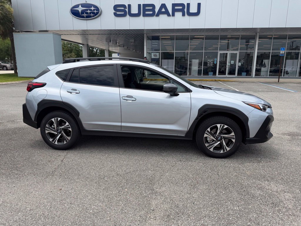 Used 2026 Subaru Crosstrek 2.5i Premium AWD/4WD image 2